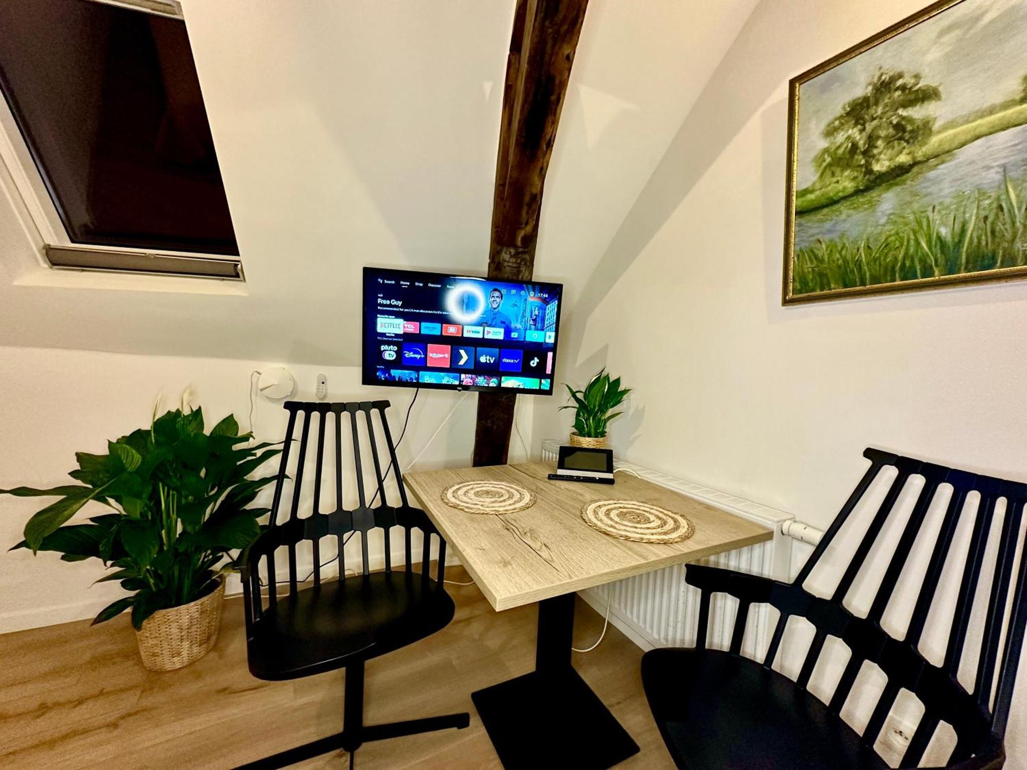 Luxury Suites Mons By Rikas Hotels Esterno foto